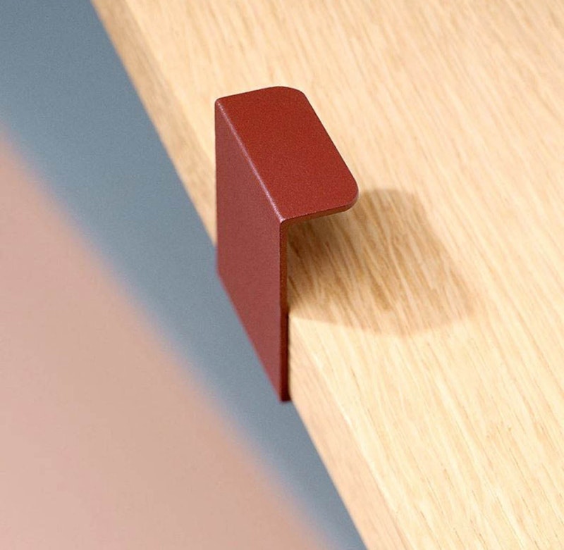 Hide 120 Griff, Reddish Brown
