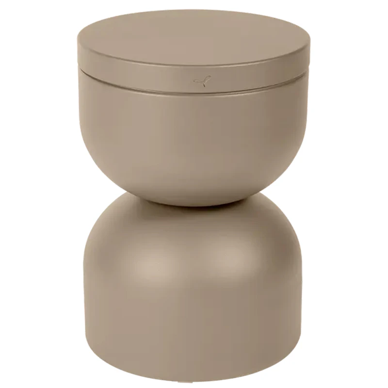 Piapolo Hocker, Nutmeg