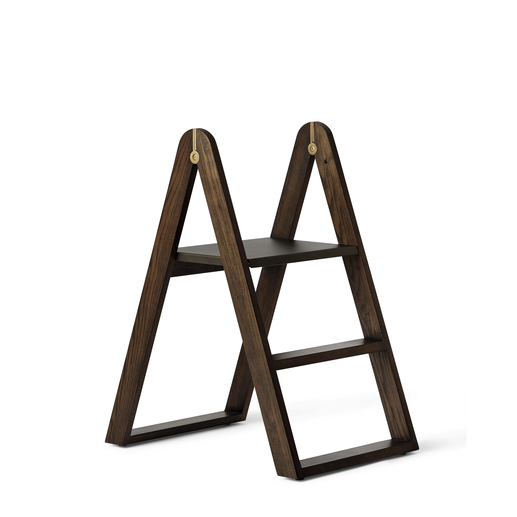 Reech Step Ladder Dark Ash von Gejst | RoyalDesign.de
