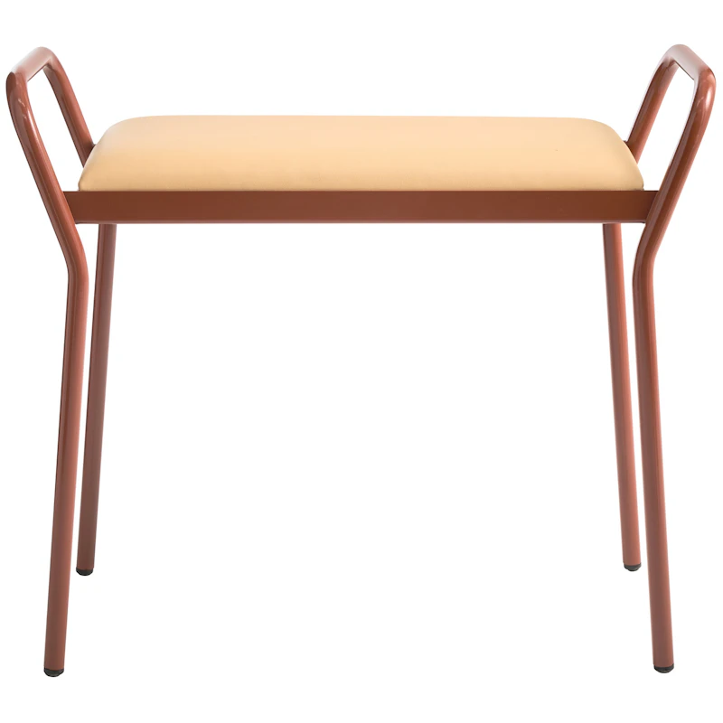 Anyone Hocker, Cinnamon