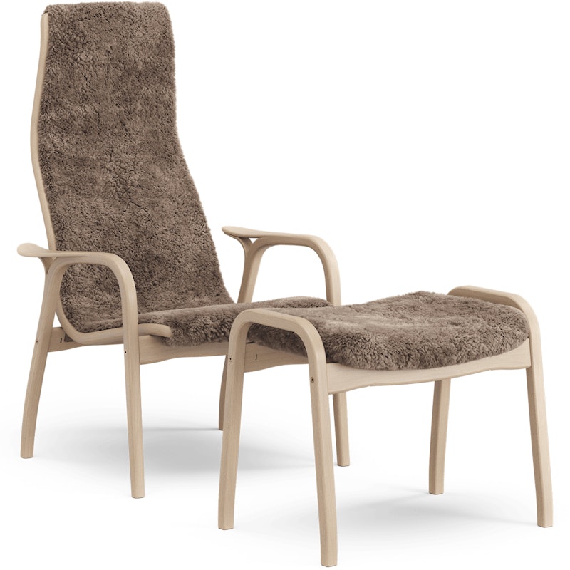Lamino Sessel mit Fußhocker Schaffell, Sahara / Lackiertes Buchenholz