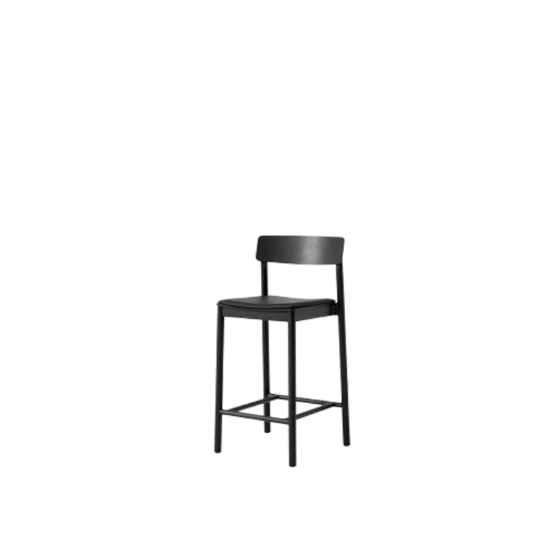 Betty TK14 Counter Stool Black Lacquered Ash/Noble Leather